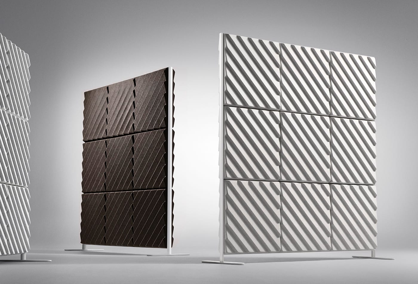 Soundwave-stripes-richard-hutten Kopiera | ScandinavianDesign.com