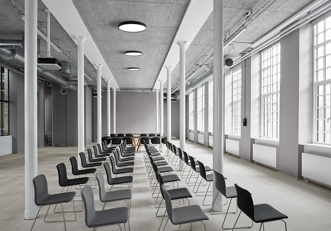 Lp Slim Round 1075x | Scandinavian Design