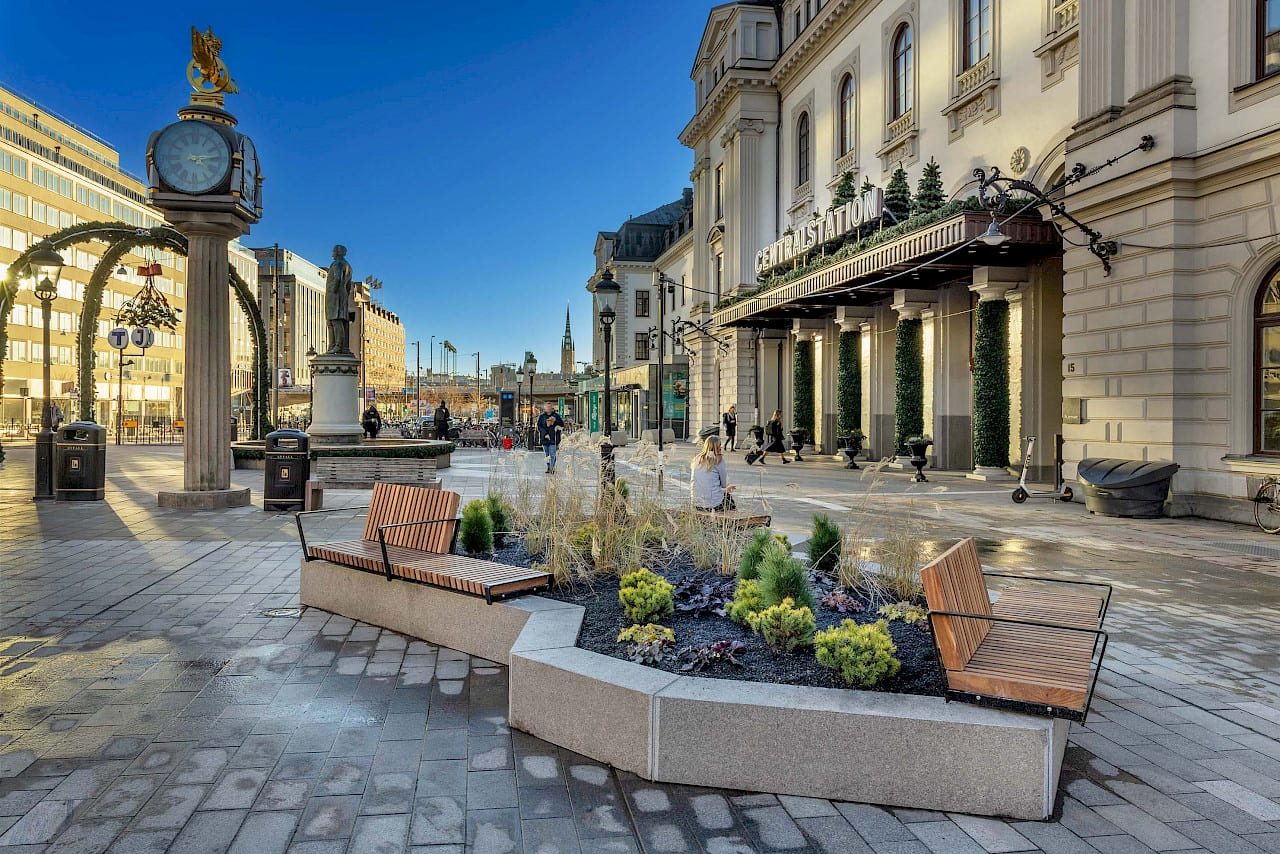Arkipelag park benches by Fredrik Toller installed at Stockholm Centralplan outside central station