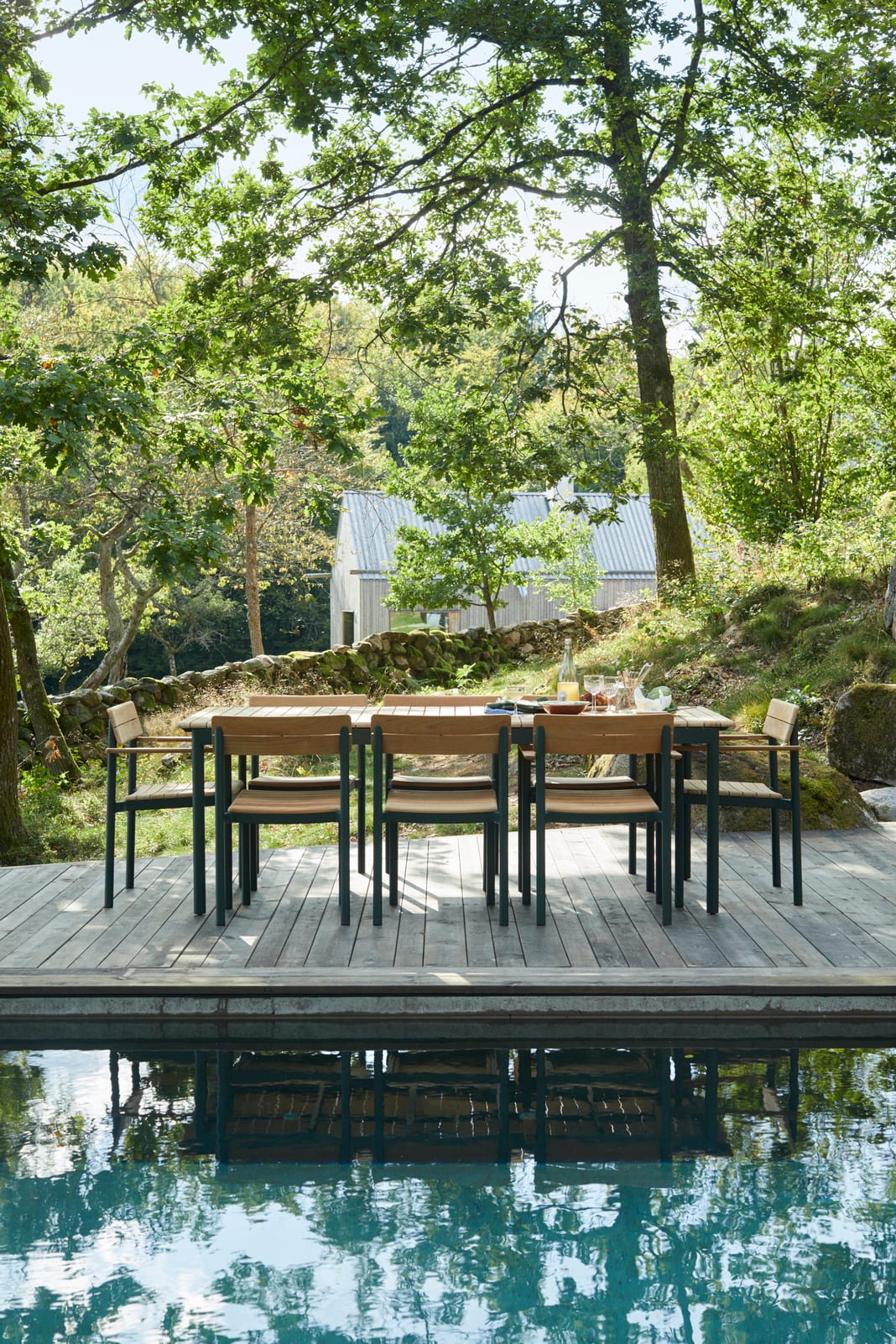 Skagerak Pelago Collection outdoor furniture Note Design Studio FSC certified teak aluminum construction