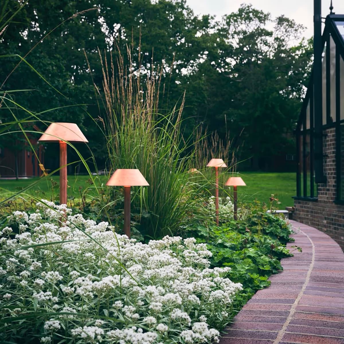 Cake-outdoor | ScandinavianDesign.com