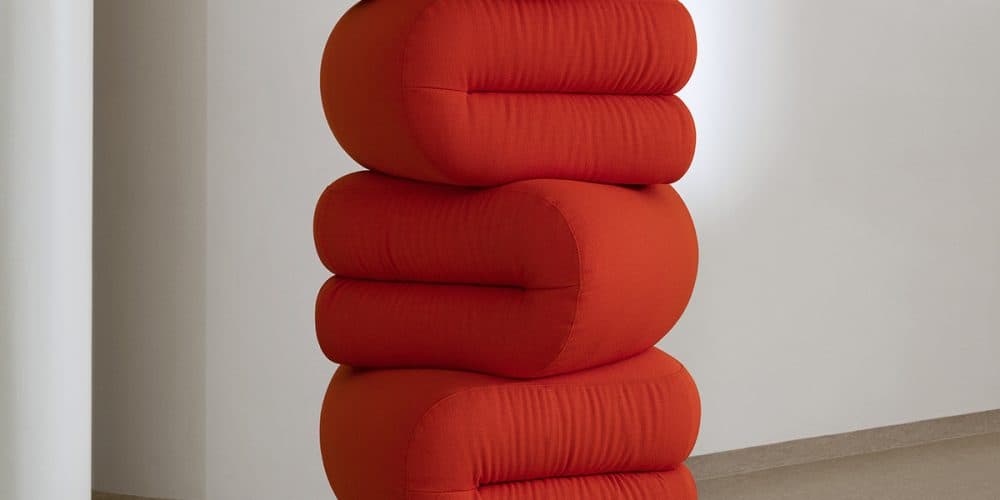 Bau modular seating by Note Design Studio featuring curved soft lines and anti-ordinary design for Lammhults