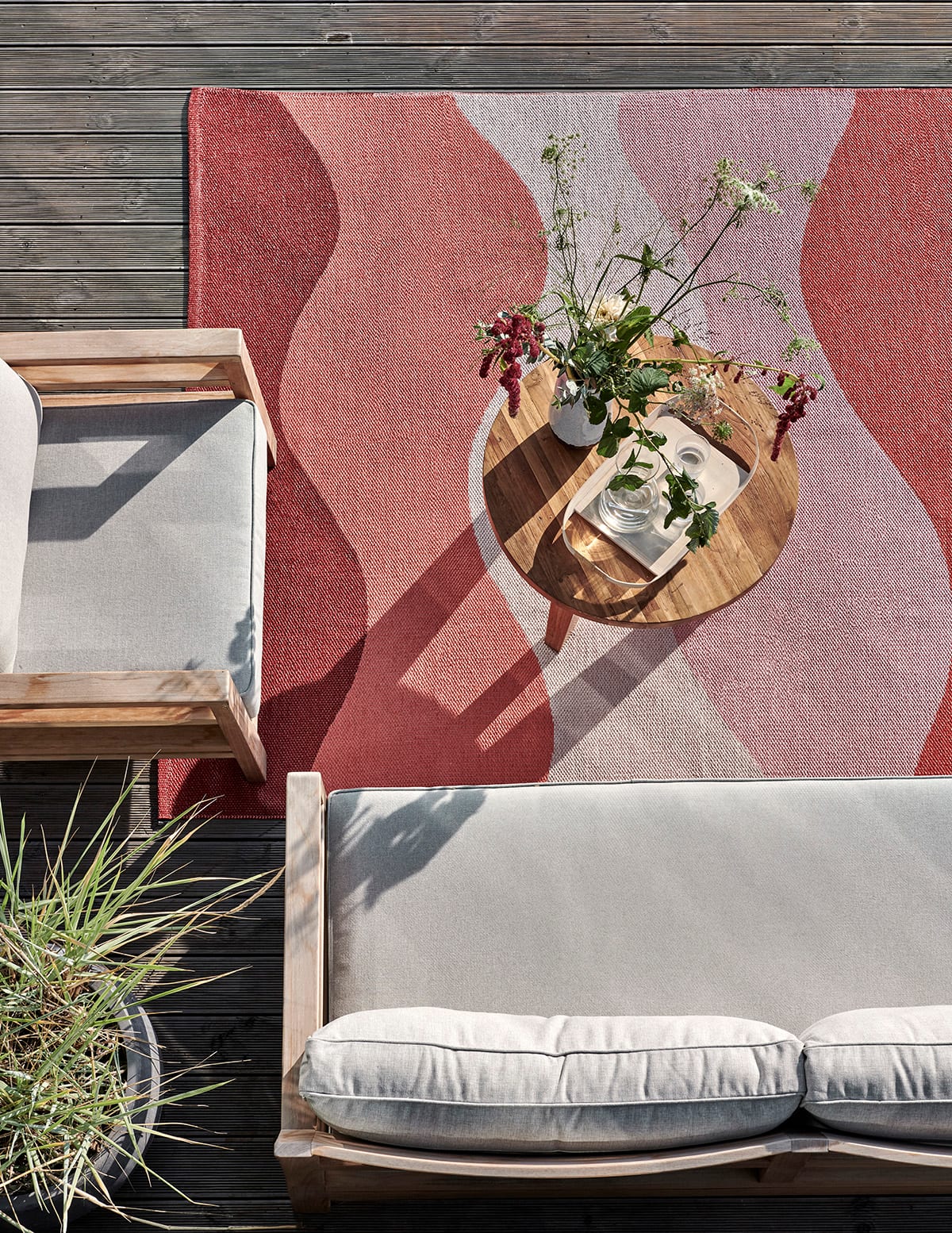 Elements collection by Pappelina featuring new shapes and boundary-pushing design in contemporary Swedish plastic rugs