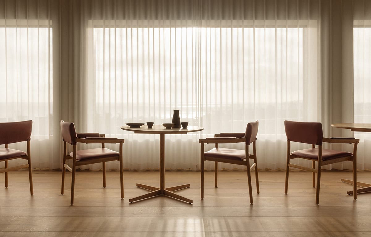 Vyn Armchair by Anton Björsing for Gärsnäs wins Golden Chair Product Award 2024, oak frame with leather upholstery