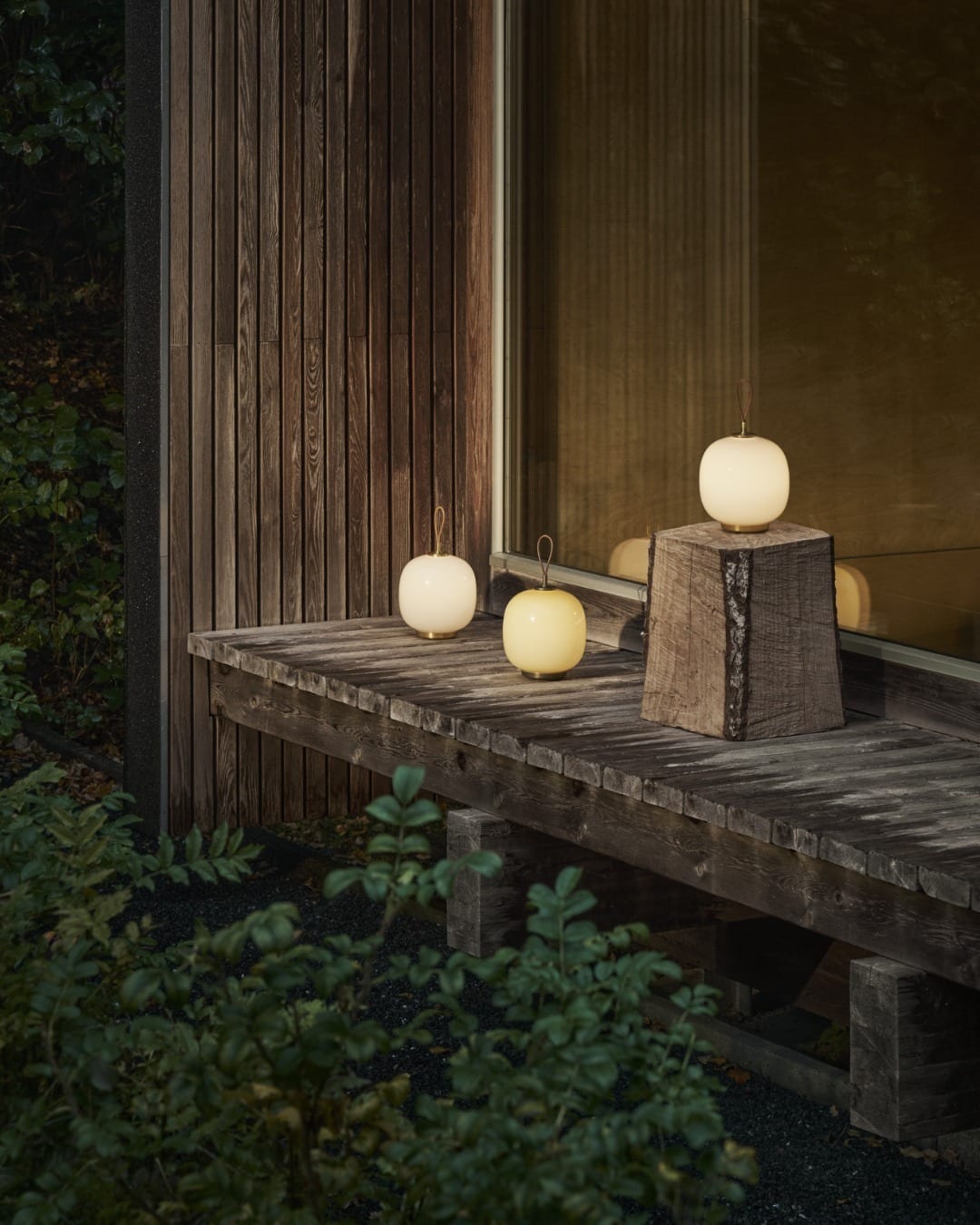 VL 45 Radiohus portable lamp by Vilhelm Lauritzen for Louis Poulsen featuring iconic Danish broadcast center design adapted for mobility