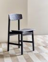 Mater_10002_consciouschair3162_blackcoffeewasteblack_side | ScandinavianDesign.com