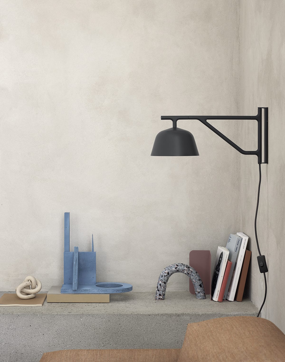 Ambit-wall-lamp-black-connect-sofa-remix-252-compile-bookend-muuto-org | ScandinavianDesign.com