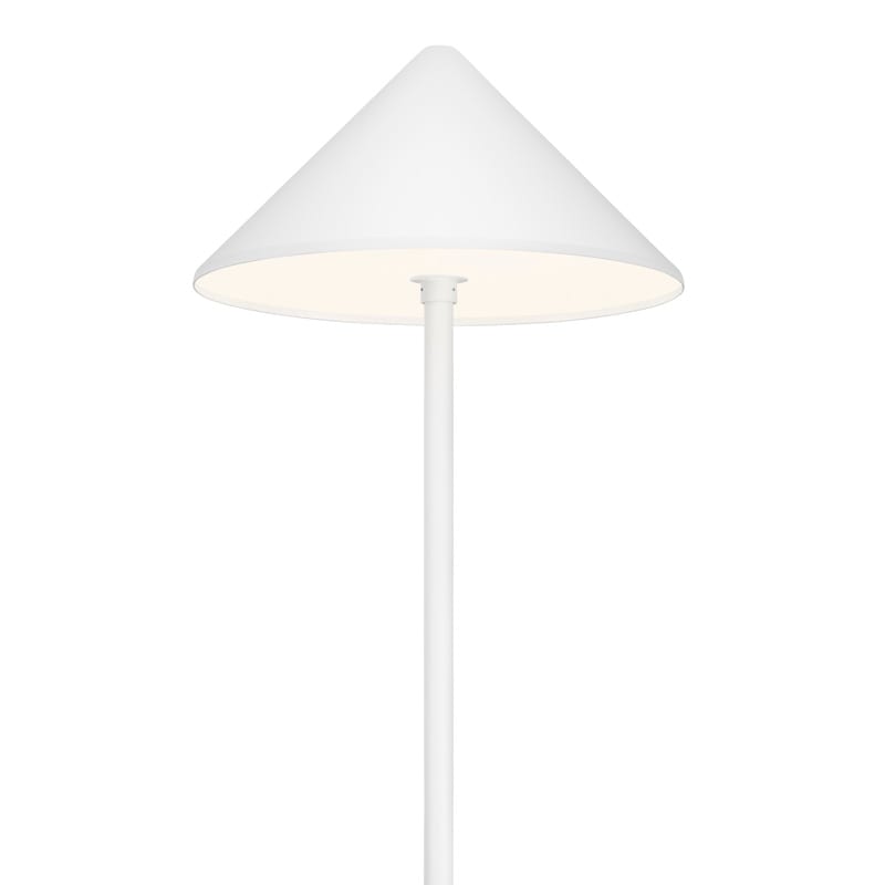 Poker_white_vit | ScandinavianDesign.com