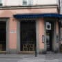Spot-johan-lindau-bla-station-outside