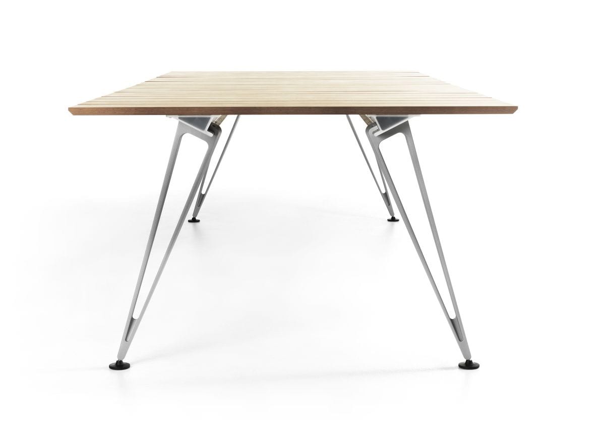 Attach Outdoor Grumdesign Lammhults 3758 3761 | ScandinavianDesign.com