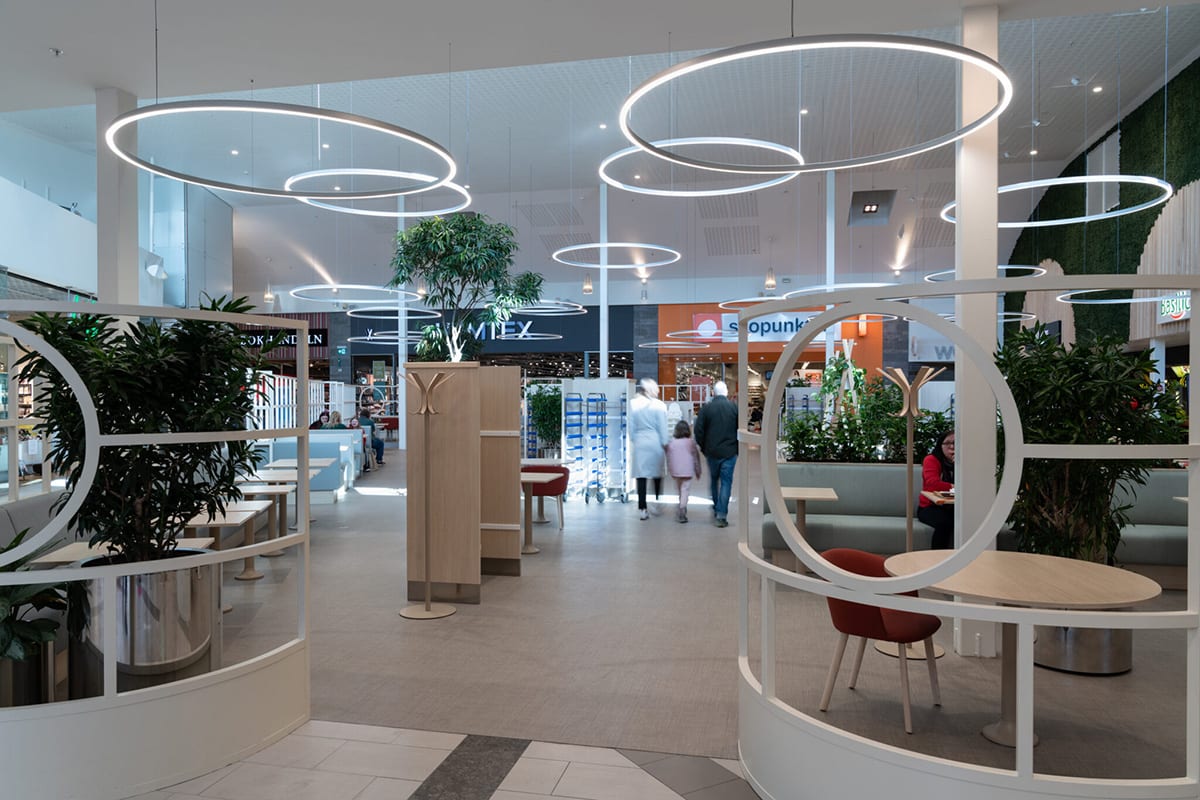 ingelsta foodcourt Daniel Rybakken ingelsta foodcourt Daniel Rybakken
