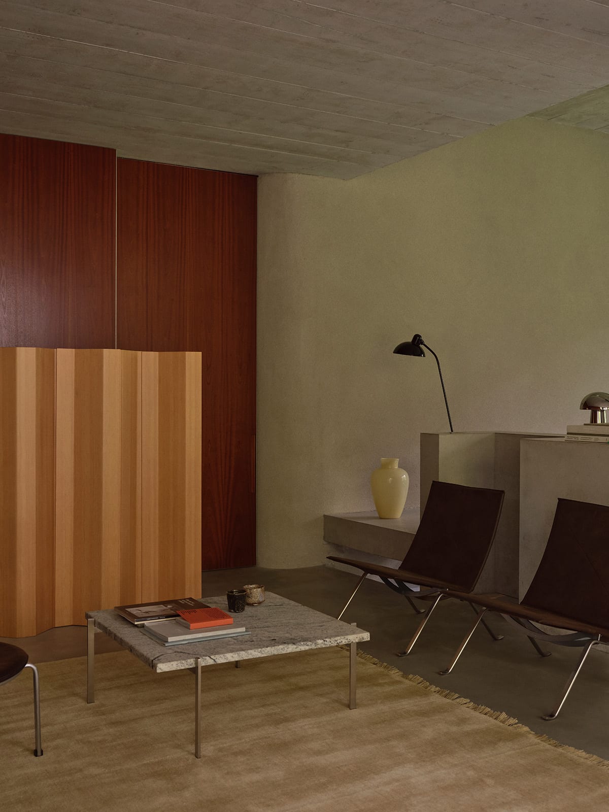 FH PK111 Oregon Pine PK22 Haze Dark Brown PK61 Granite Grey White KI 6556 F Black