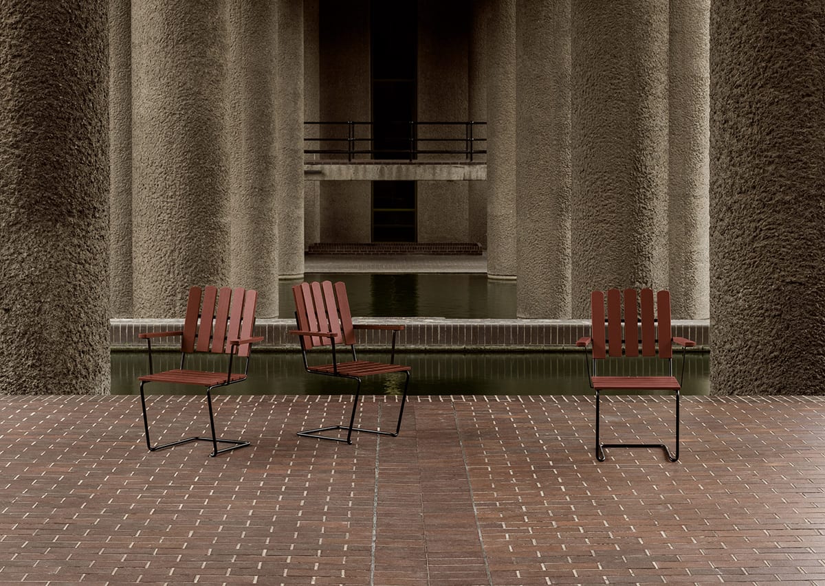 A2 armchairs dark red PU