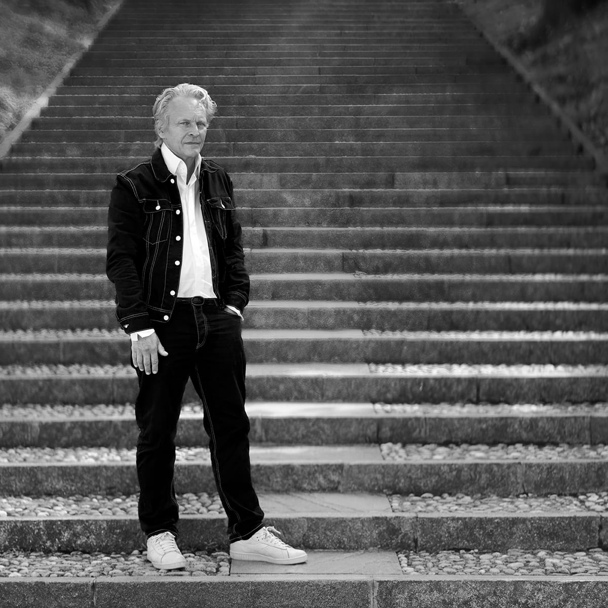 EKA Suppanen potrait body photo Tom Vack