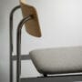 MOEBE Offset Chair PP Chrome Oak Re Wool 128 High Res 07 OCCHOOAREW128