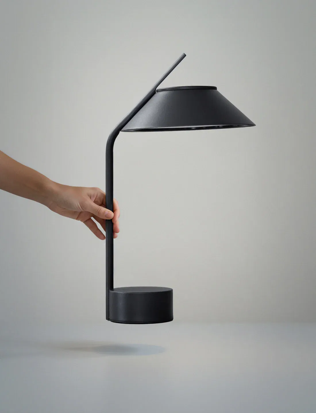 stelton 625 vinkel led lamp portable ai assisted 1100x