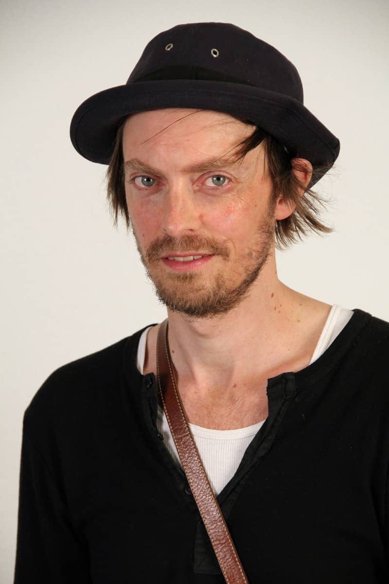 Henrik | Scandinavian Design