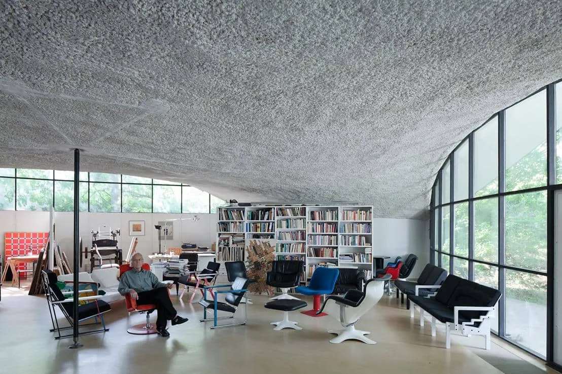 Artek_Yrjo_Kukkapuro_atelje_portrait_72dpi_photo_Veikko_Kahkonen.171707