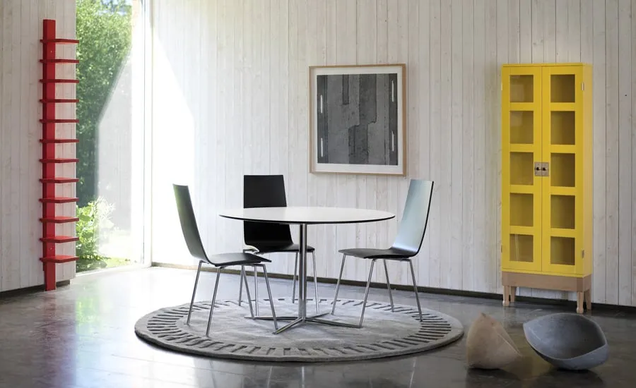 Källemo's artistic furniture challenges boundaries between design and art through sculptural forms and expressive, unconventional pieces.