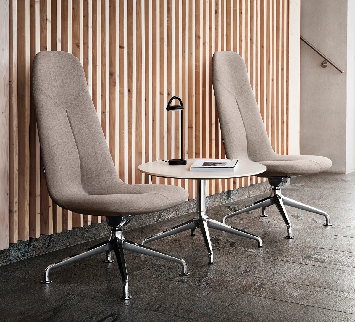 Primo Lounge chair with high backrest and swivel base by Stefan Borselius for Skandiform