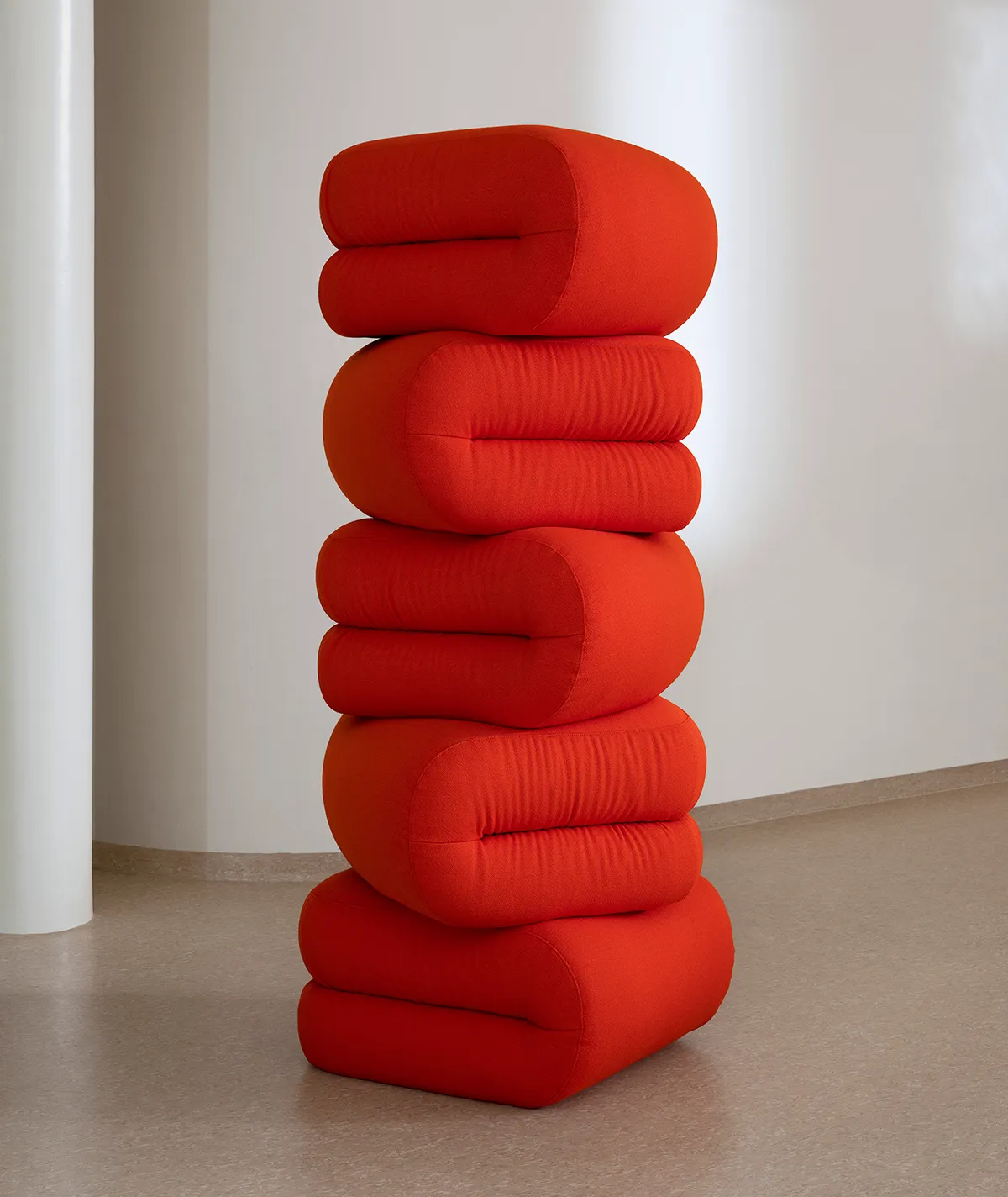 Bau modular seating by Note Design Studio featuring curved soft lines and anti-ordinary design for Lammhults