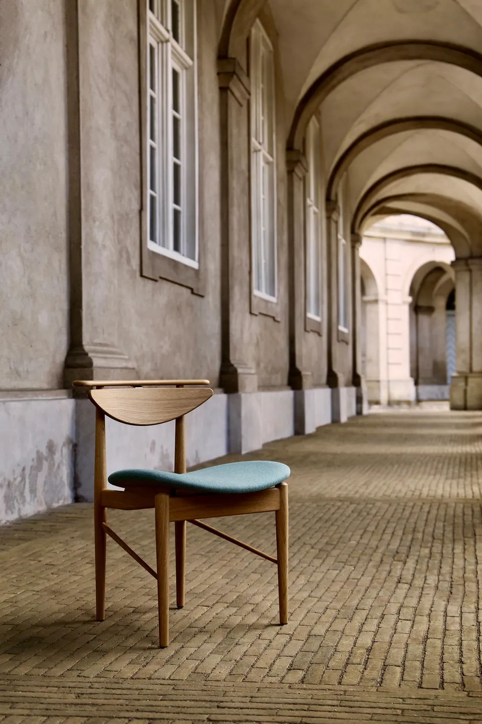 All-oak version of Finn Juhl's Reading Chair by House of Finn Juhl featuring organic sculptural form