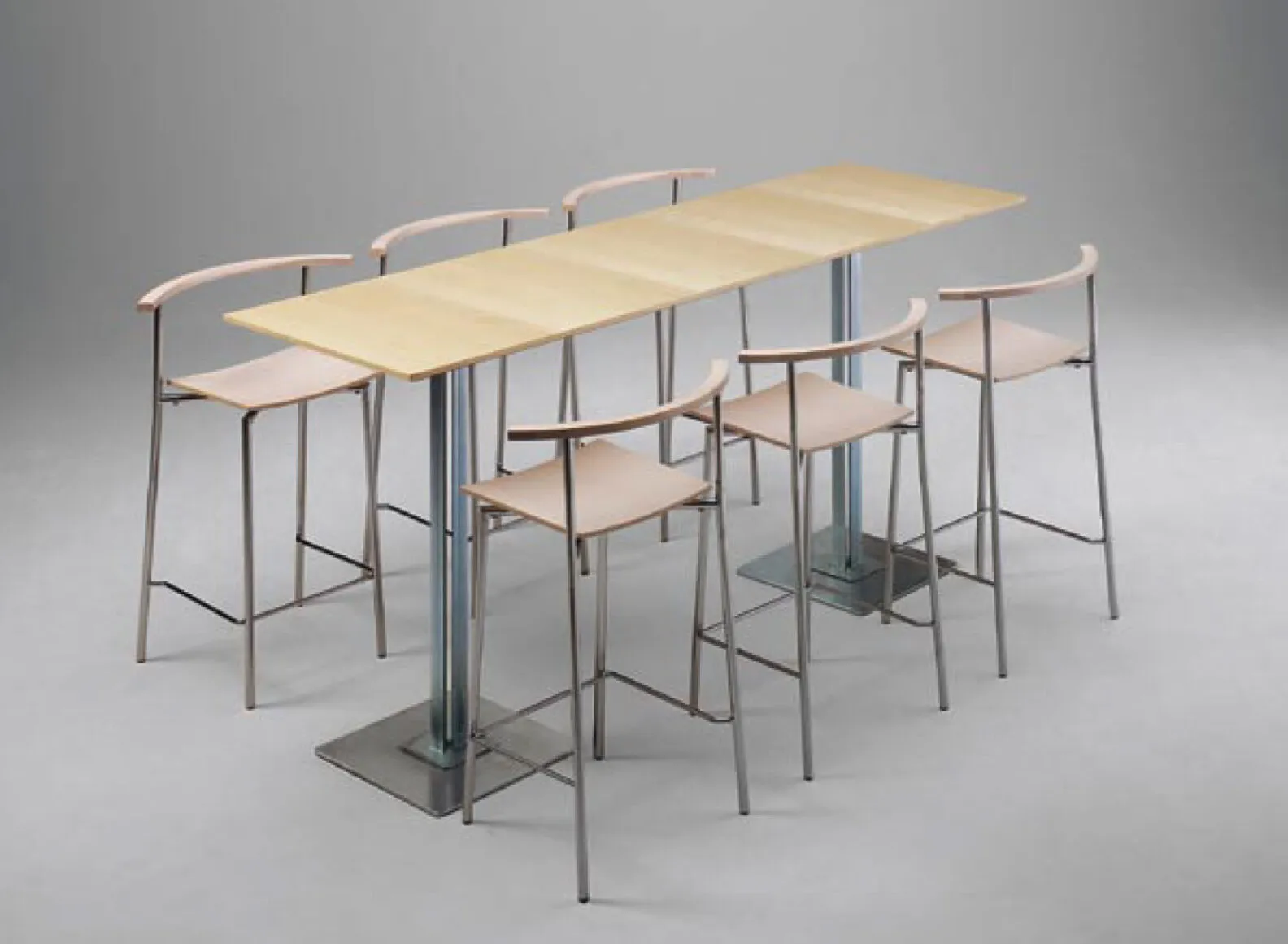 Dining Height Design: Cobra Table Series Enters Hospitality Market