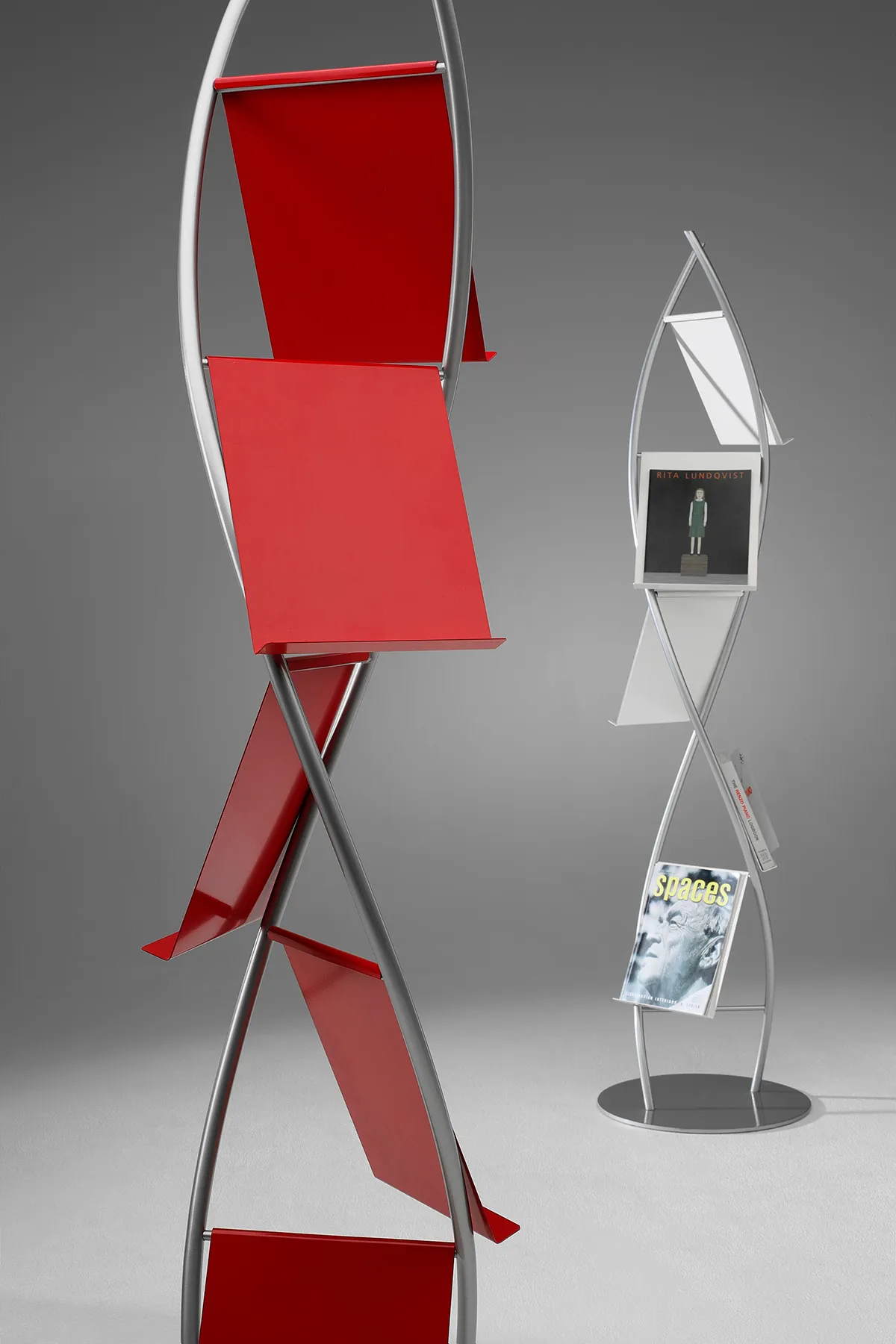 DNA shelf by Sigurdur Gústafsson Källemo 2003 steel column movable shelves modular storage system