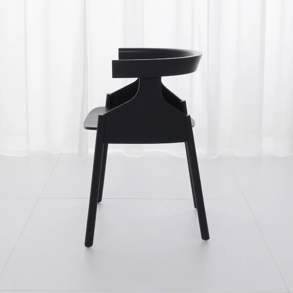 Howdoyoudo chair by Björn Dahlström for Articles showing clean lines and modern Swedish design aesthetic