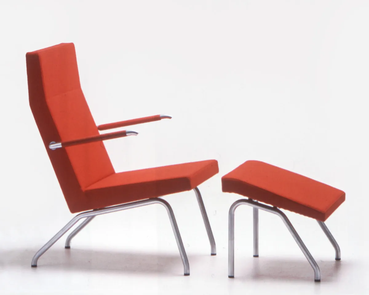 Multiplicity expanding Anya Sebton Lammhults thesis project modular furniture Swedish designer Stockholm breakthrough