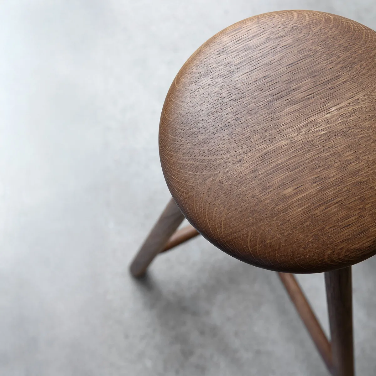 Perch Stool by Wesley Walters Salla Luhtasela / Kaksikko in oak finish, FDS Awards winner design
