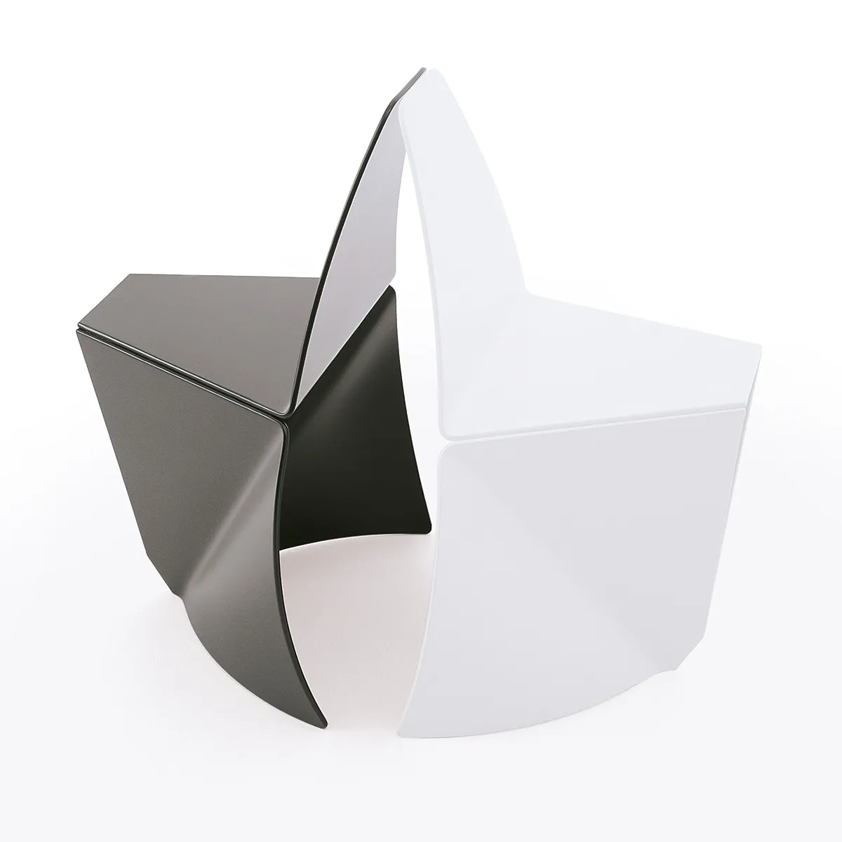 Peter Karpf's tri Chair