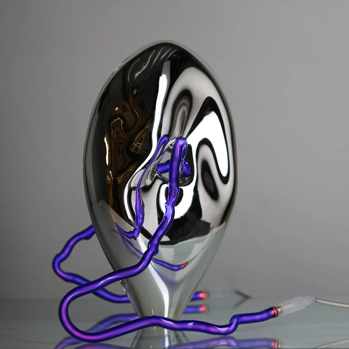 Cyber Ray Foto Alma Duran | ScandinavianDesign.com