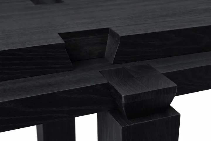 HEM Max lamb Max table detail