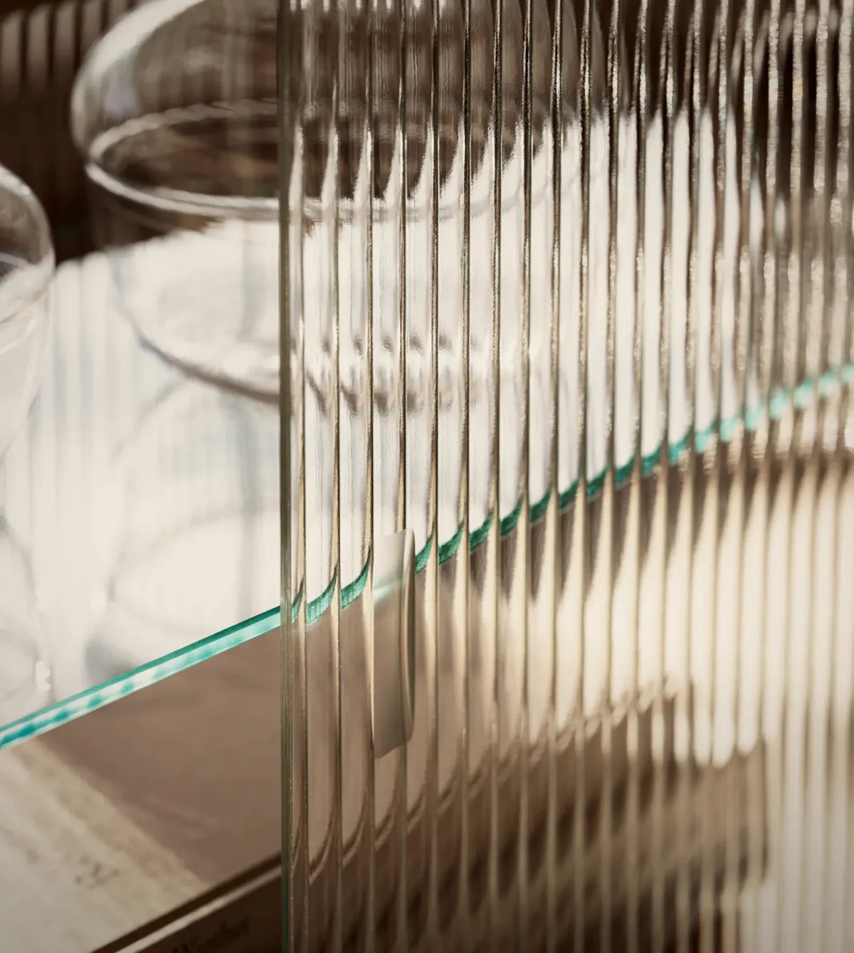 pira display cabinet fluted glass