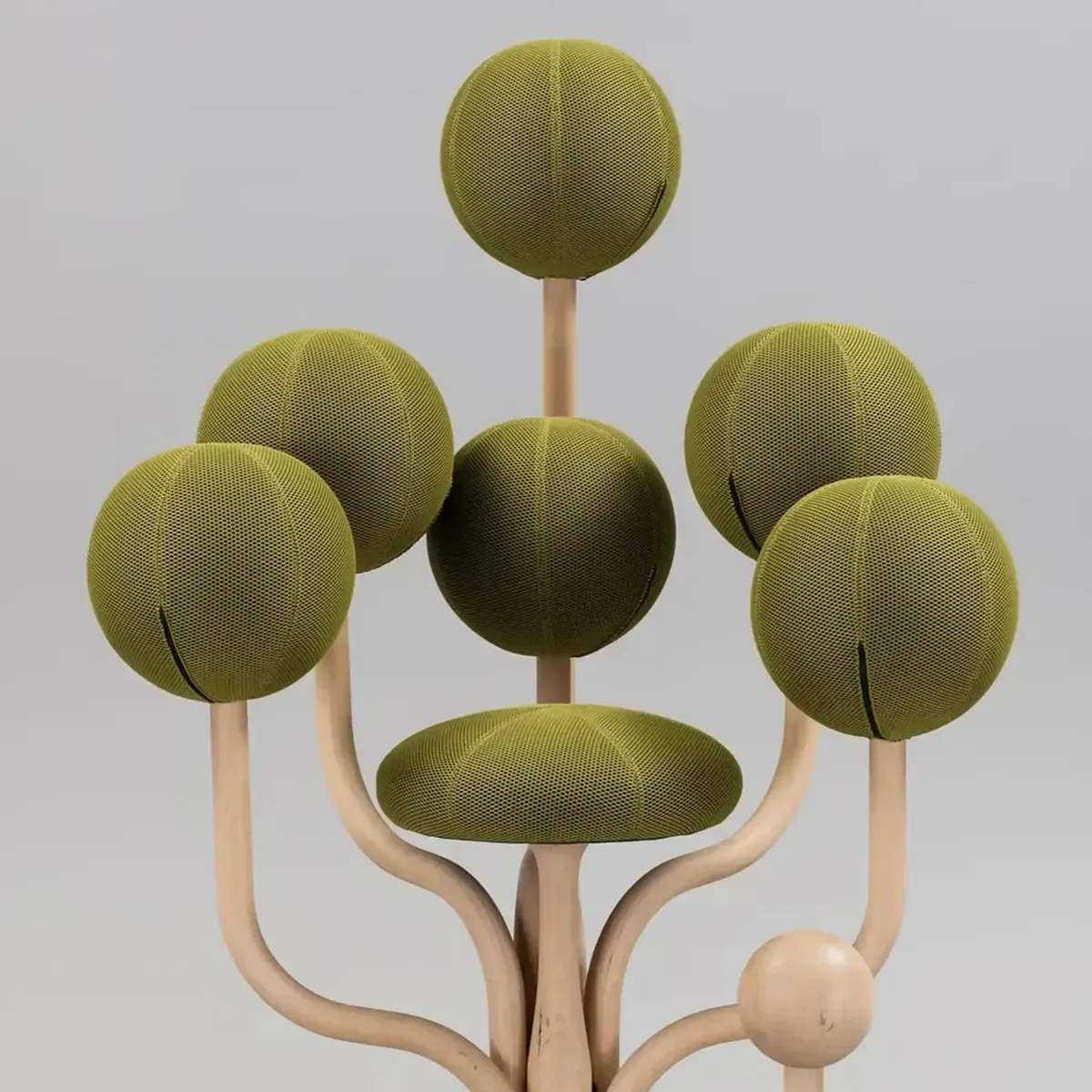 069EJWBwLtops Peter Opsvik, Norwegian industrial designer, artist and musician, known for ergonomic chair designs spanning five decades.