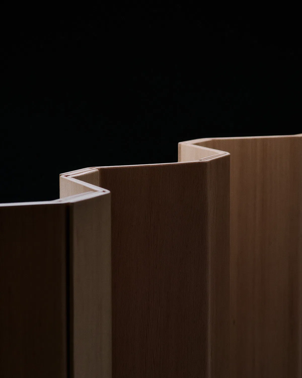 FH PK111 Oregon Pine Poul kjaerholm