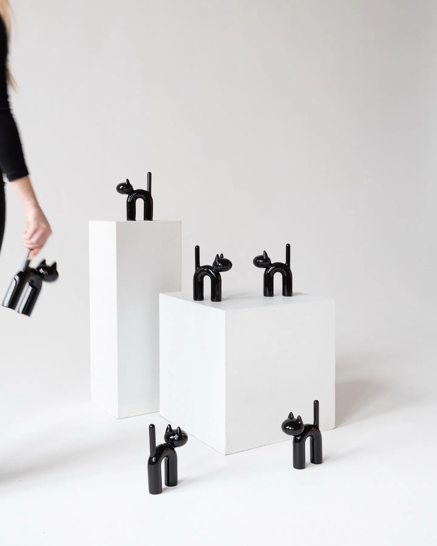 Eero aarnio KISU black 2026 1