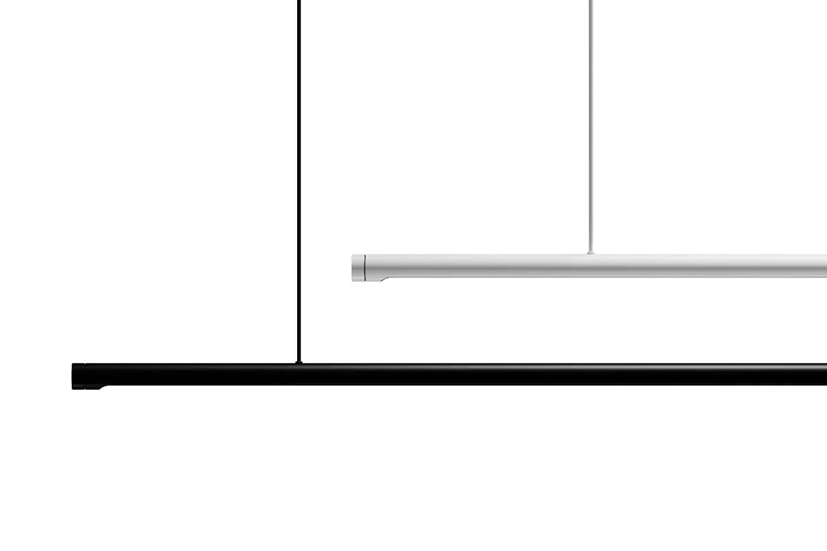 Side profile of wästberg w181 Linier Pro spotlight showing its slim dimensions and balanced proportions