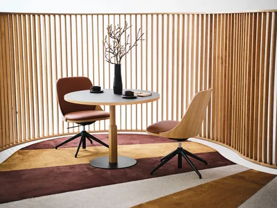 Clean presentation of Sander Conference chair showcasing 1950s Svensk Fur revival and contemporary functionality