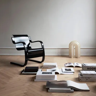 Armchair 42 Black Lacquer Ark Kollekt Artek | ScandinavianDesign.com