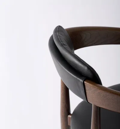 Gourmet Soft Back detail 1 s