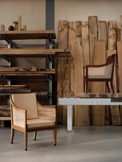 The English Chair & The Spherical Bed by Kaare Klint's