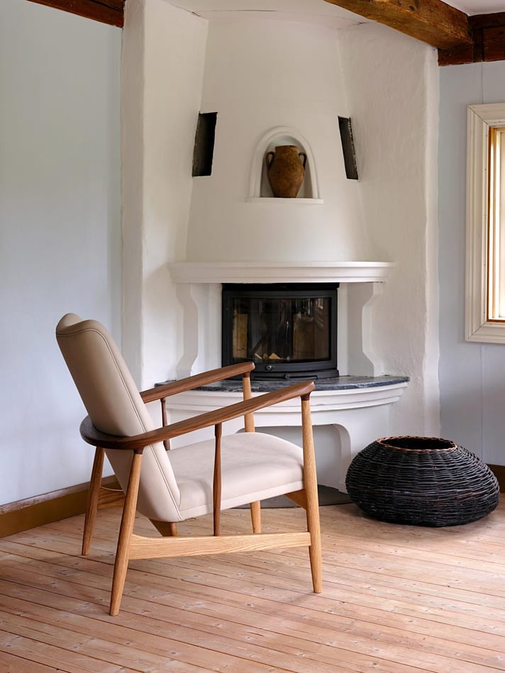Finn Juhl's American Dream: The Relaunch of the Kettelhut Chair