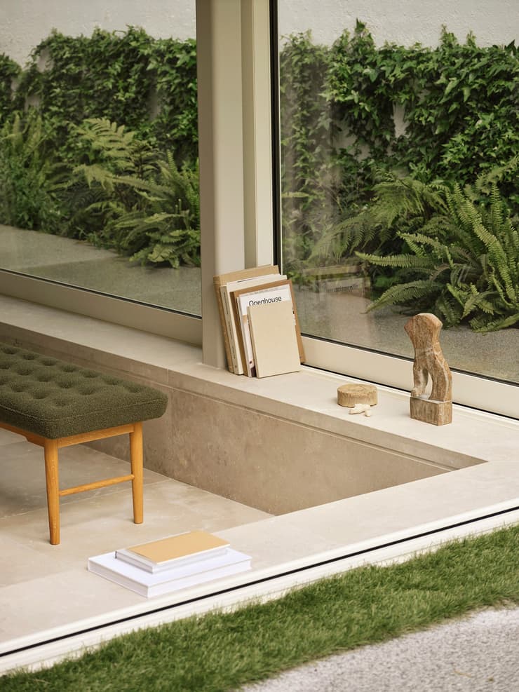 Vilhelm Lauritzen's Radio House Foyer Bench – Carl Hansen & Søn