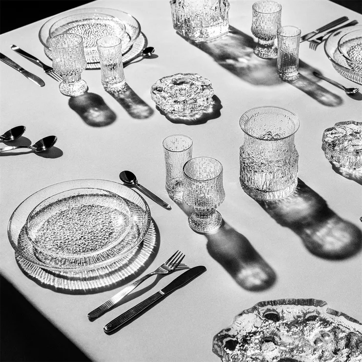 The glass ice platter by Tapio Wirkkala in 1976