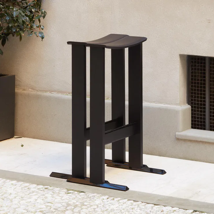 ダニエル・リーバッケン　チェア Lira chair - Designer Chairs - Alias