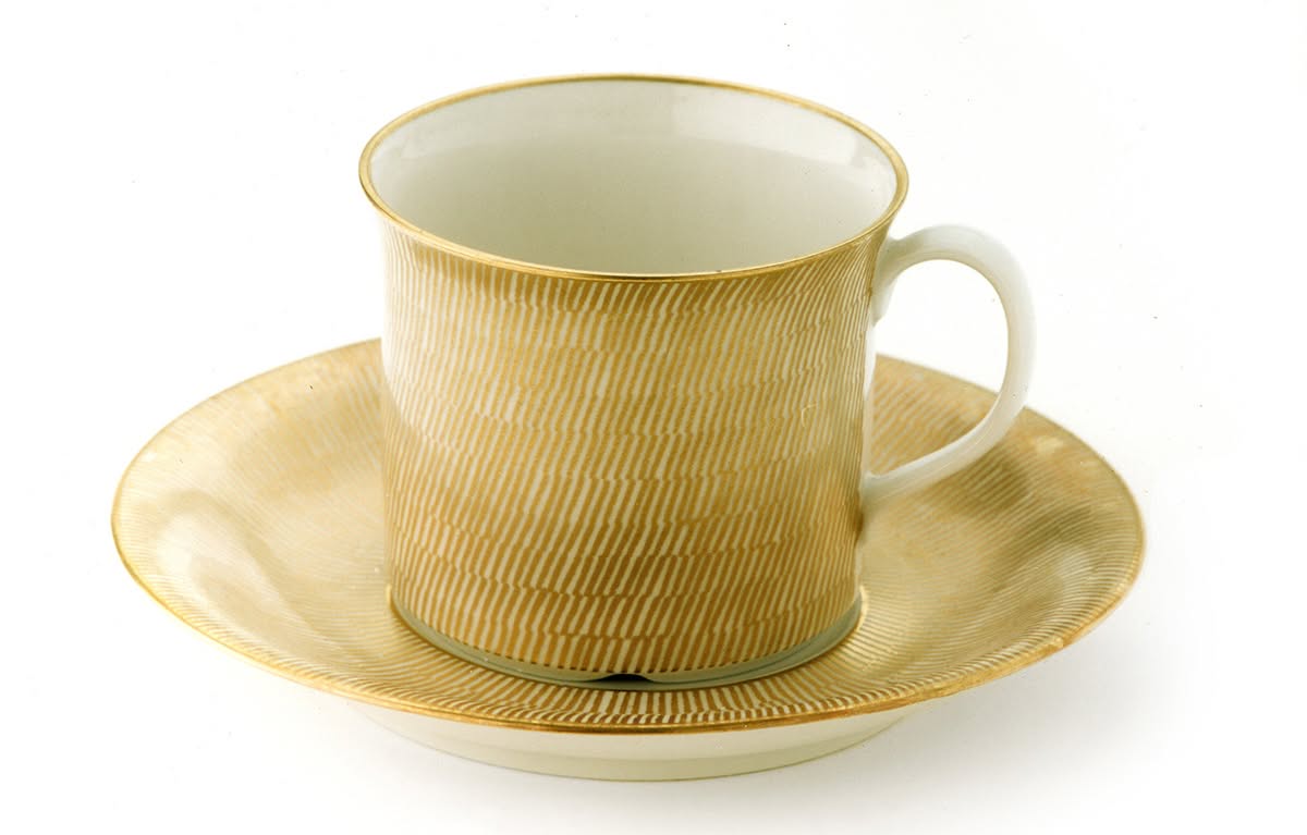 Signe Persson Melin 皿 24cm SIGNE PERSSON-MELIN. Tea set, 24