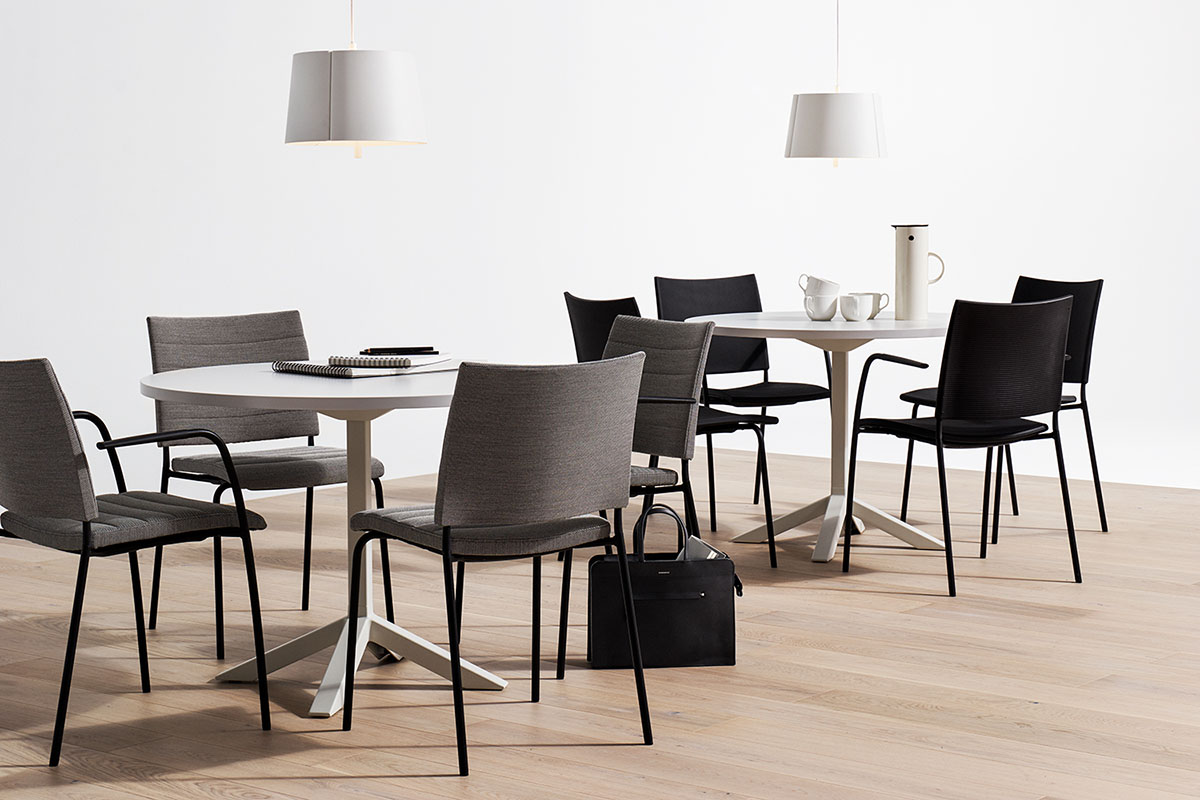 Spira Funk Table | Scandinavian Design