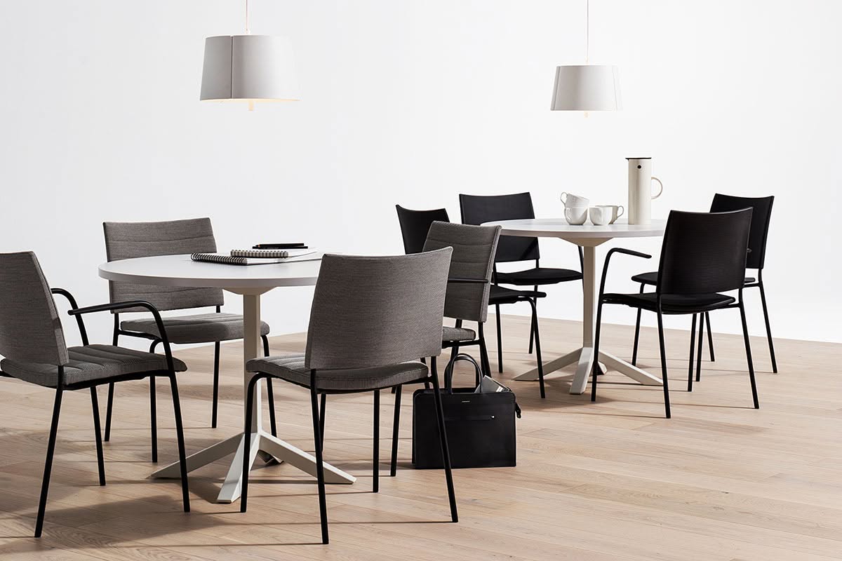 Spira Funk Table | Scandinavian Design